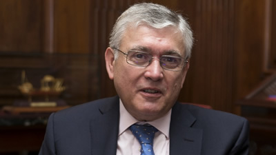 Jura el senador Pais como reemplazante de Pichetto en el Consejo de la Magistratura