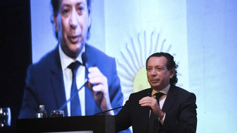 Sica defendió el acuerdo con UE