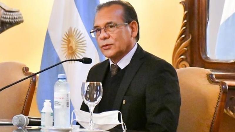 Exigen la renuncia del ministro de Salud correntino tras chocar cuando trasladaba vacunas