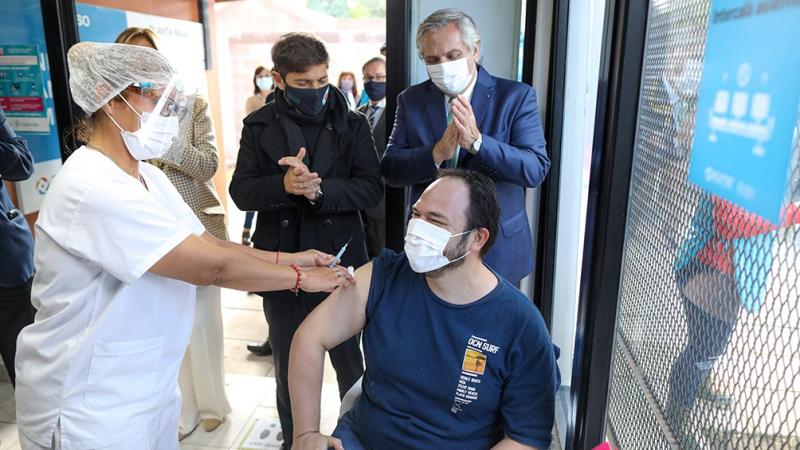El Presidente visitó una unidad sanitaria de Acumar en Ezeiza.