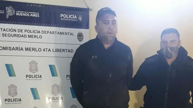 Un detenido acusado de robar vehículos durante un raid criminal.