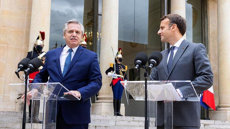 Fernández cancela su viaje a Francia para acompañar esfuerzos en la lucha contra la pandemia