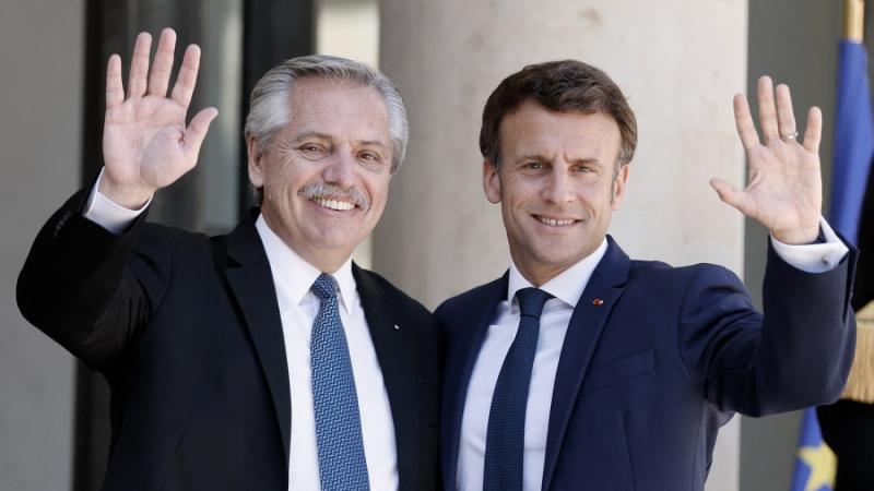 Alberto Fernández cerró la gira europea con Macron