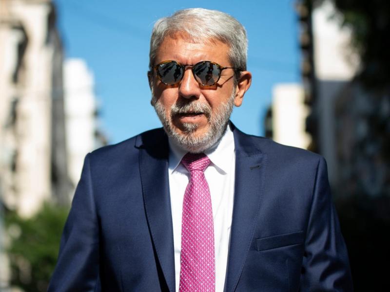 Aníbal prendió la mecha del fuego amigo y encendió la interna del Frente de Todos.