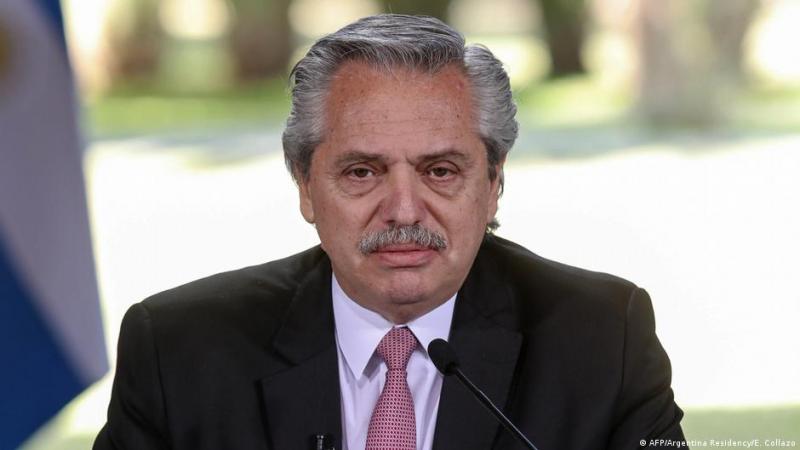 Tras la revisión del FMI, el presidente ratificó que no piensa recortar gastos sociales