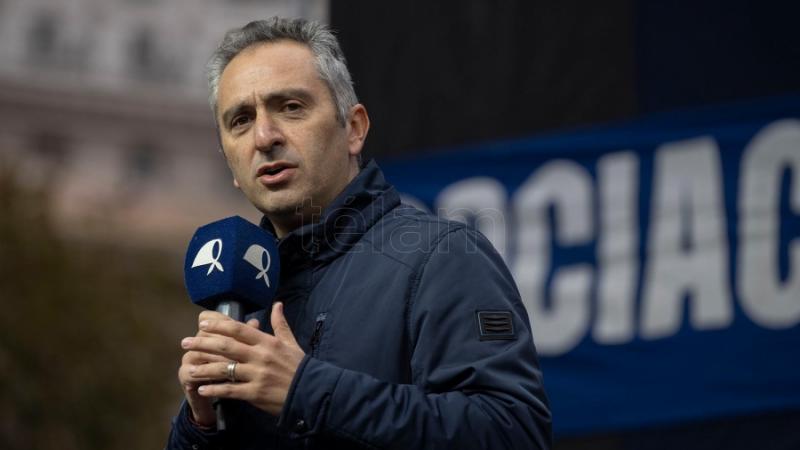 Larroque y un nuevo capítulo de la interna sin fin