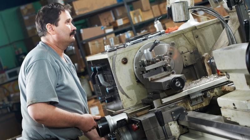 El trabajo registrado creció 4,8% interanual en abril