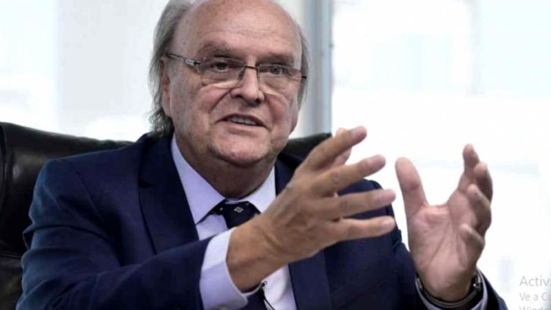 De Mendiguren prometió preservar el poder adquisitivo de los salarios