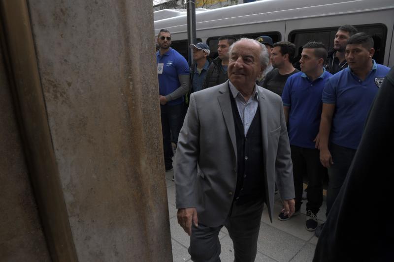 Armando Cavalieri arrasó en las elecciones del sindicato de comercio