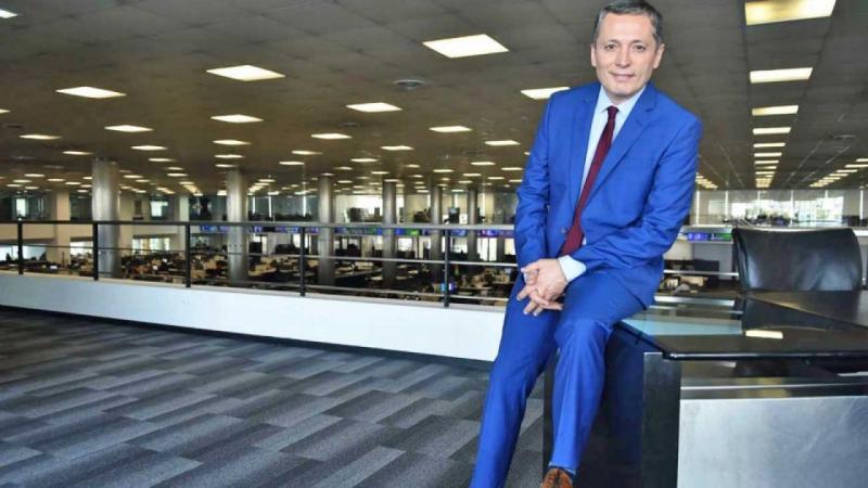 Gray embistió nuevamente contra La Cámpora