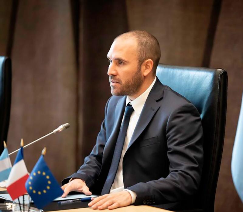 El presidente de Enarsa tildó de 