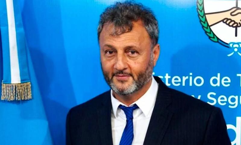 Milei echó por TV al secretario de Trabajo, Omar Yasín, por los aumentos de sueldo en el Ejecutivo