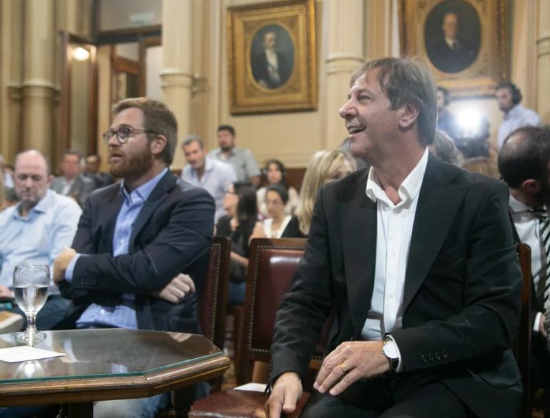 Zagó se fue del bloque de LLA, pero seguirá apoyando a Milei