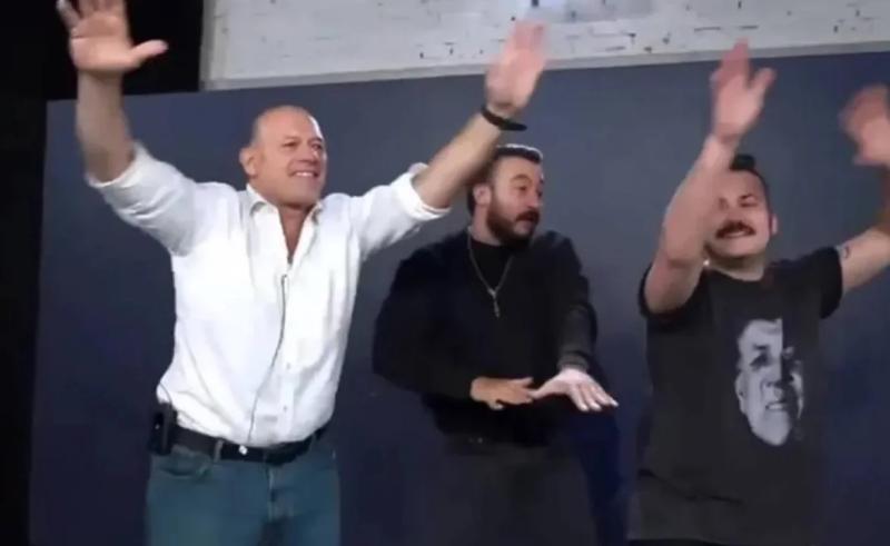 Berni visitó un canal de streaming y bailó un histórico hit de los años 80