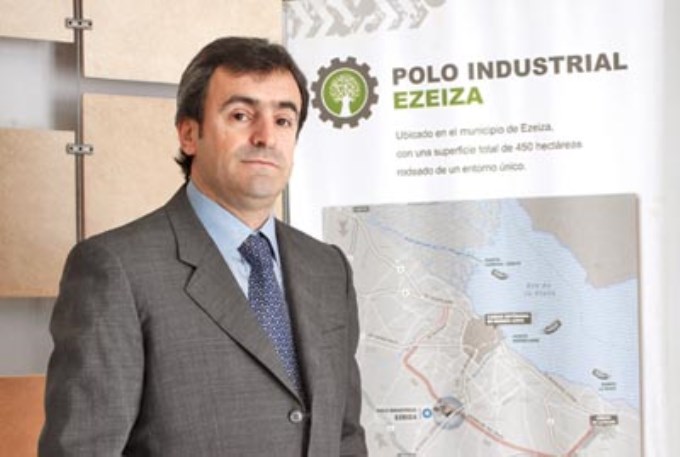  Escándalo en Cerámica Alberdi: querían seguir produciendo con el cuerpo de un operario dentro de la máquina