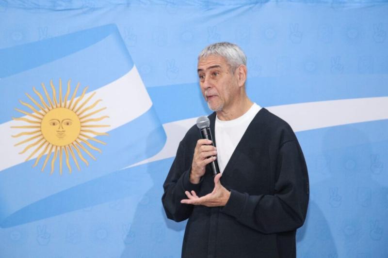 Ferraresi: “Cristina eligió no conducirme”