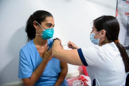 El plan de vacunación: se superaron las 144 mil aplicaciones diarias