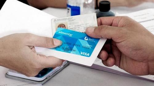 Cómo será el cronograma de pago de la Tarjeta Alimentar, ampliada hasta los 14 años.