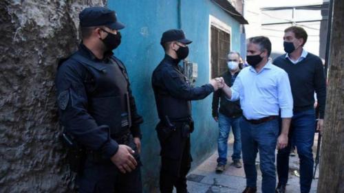 Desbaratan una banda dedicada al narcomenudeo en el Barrio Zavaleta de Barracas.