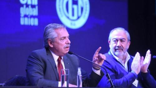 El presidente se mostró junto a un líder sindical y dijo que nunca ocultó los problemas 