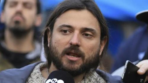 Batakis aun no asumió pero Grabois ya le pide que use la lapicera