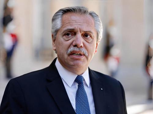 Alberto Fernández le puso fin a la incertidumbre y se bajó de la reelección