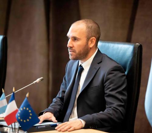 El presidente de Enarsa tildó de 