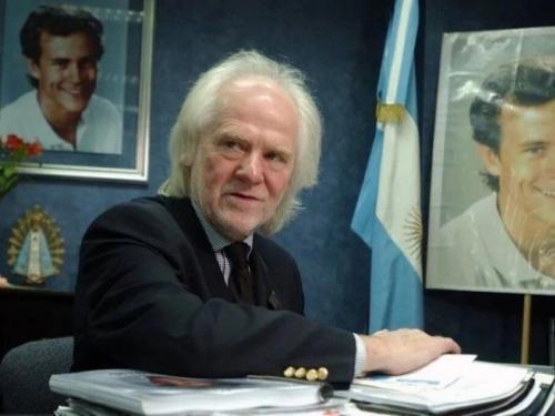 Bomba. Blumberg denunció que Milei cobra 50 mil dólares por una candidatura
