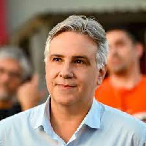 Llaryora reculó y aseguró que acompañará el Pacto de Mayo