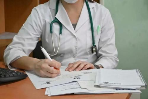 Las prepagas por dentro: el afiliado cada vez paga más y el médico cobra menos