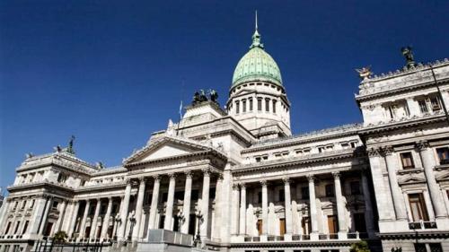 El Senado inicia el tratamiento de la ley de Bases y el paquete fiscal en comisiones