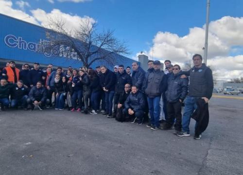 Chango Más sigue despidiendo, ahora le tocó a La Matanza y varios puntos del país