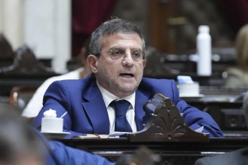 El diputado peronista Cisneros es investigado por trata de personas