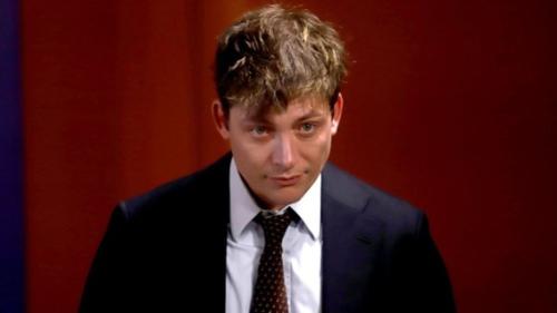 Santiago Caputo, acorralado pero no muerto