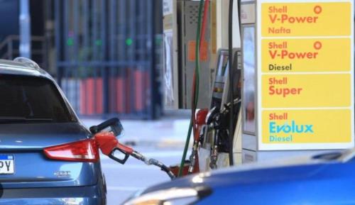 Las naftas subieron otro 4% y la súper ya supera los $1.800