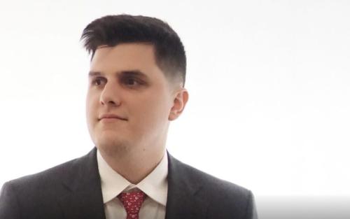 Ramos Napoli, el pibe casta que no sabe nada de energía nuclear pero la maneja