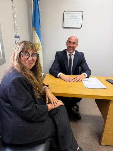 Cristian Frattini sumó a la Consejera escolar del PRO, Gabriela Pérez, al bloque de La Libertad Avanza 