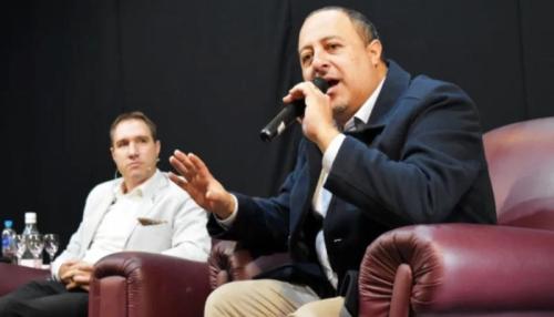Facundo Ahumada cuestionó a Martín Llaryora por su acercamiento a los evangélicos