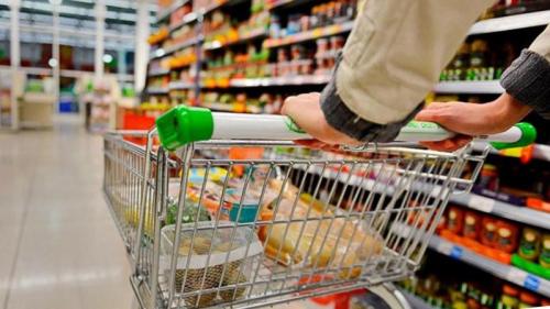 Los supermercados deben señalizar los productos más baratos para cada categoría.