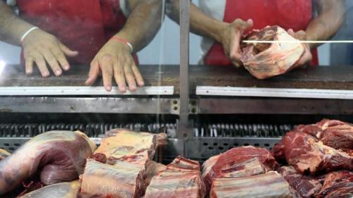 Marcó del Pont: Se está llegando a un acuerdo muy dialogado con el sector de la carne