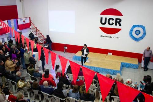 Hay acuerdo en la UCR y Gastón Manes sería el candidato del consenso