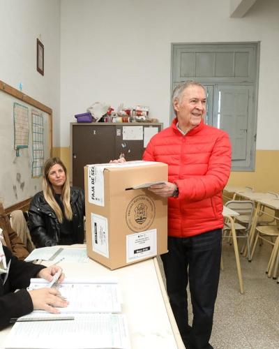 Schiaretti lanzó su campaña presidencial tras el triunfo de Llaryora en Córdoba